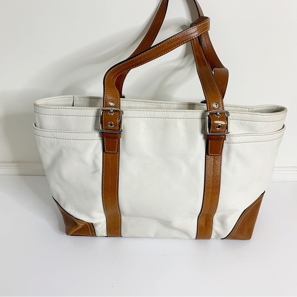 Coach Hampton Executive Extra Large Tote Bag - Picture 5 of 12